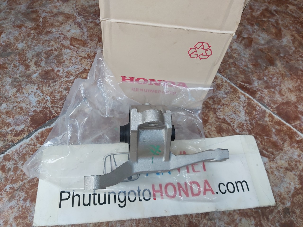 Chân máy xe honda ACURA